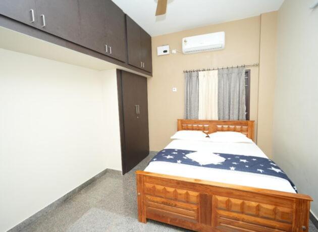 Hotel Goutham Residency Kadalur Esterno foto